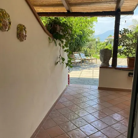 Bianca Castellammare di Stabia