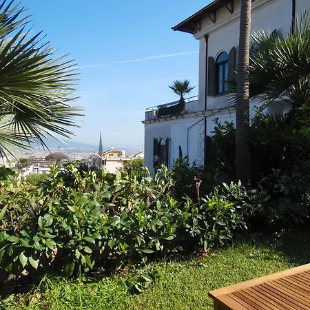 Bianca Castellammare di Stabia