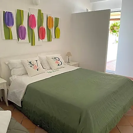 Bianca Acomodação com café da manhã  Castellammare di Stabia